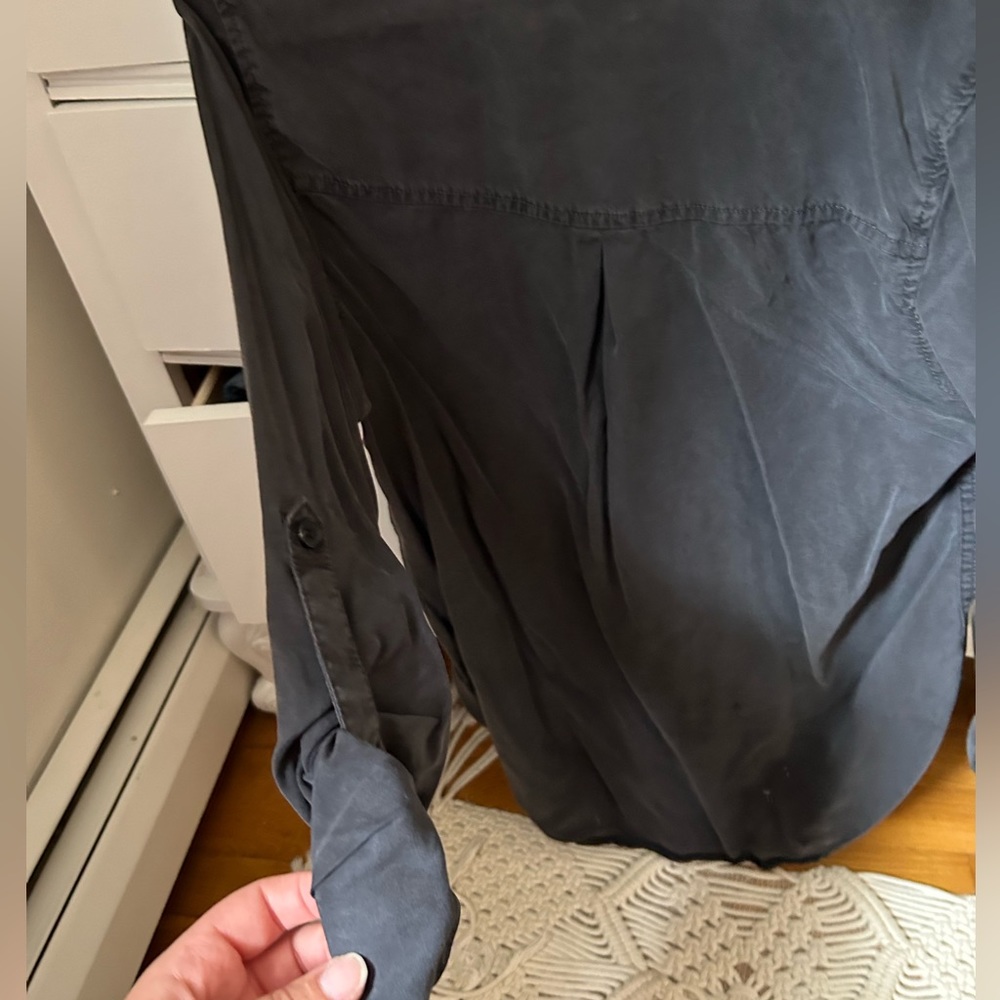 Button up - Picture 5 of 6